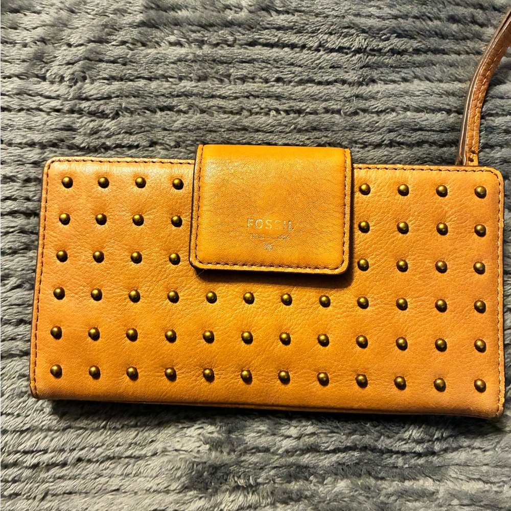 Fossil Tan Studded Wallet